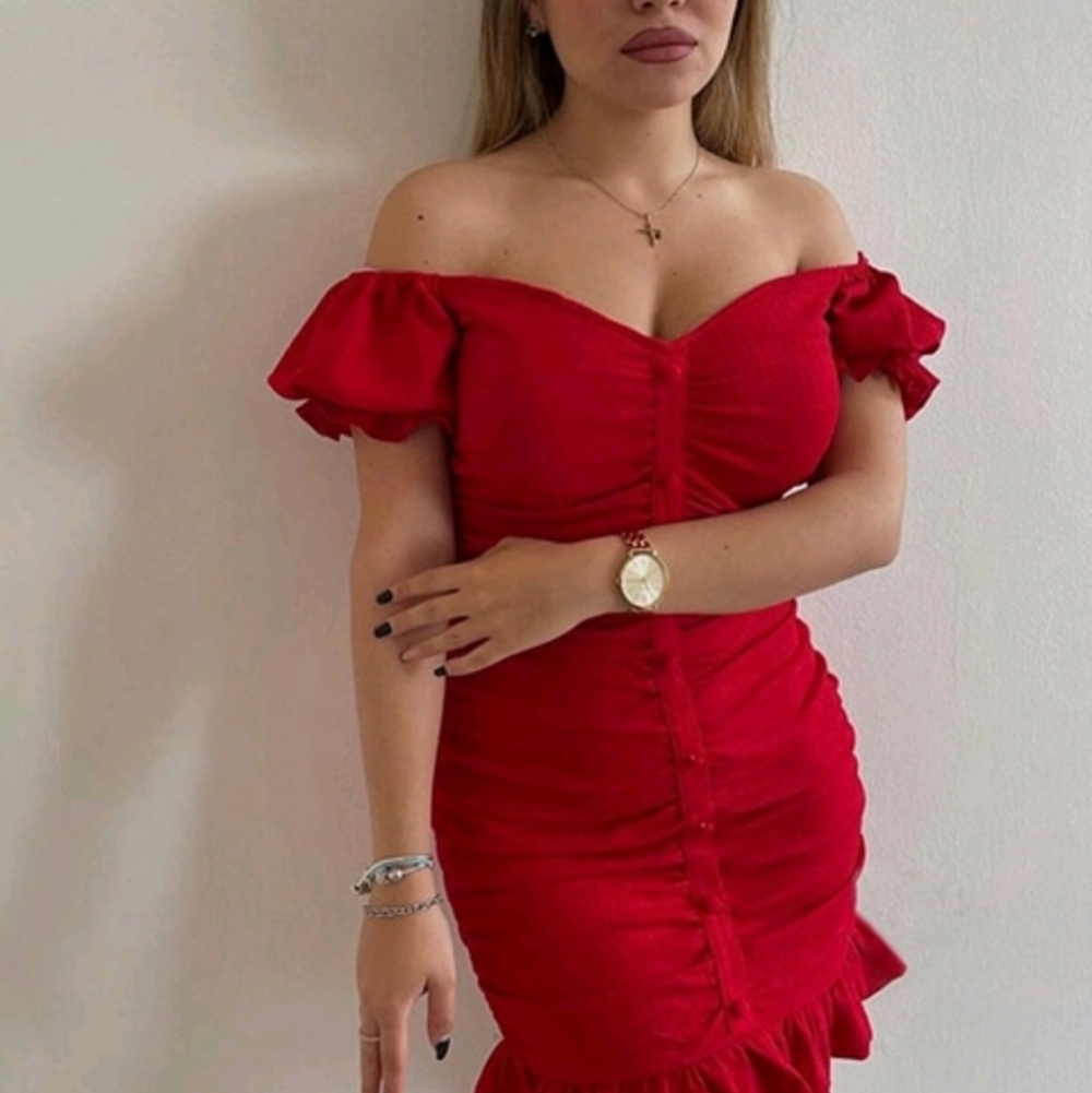 red ruffle mini dress - Picture 4 of 8